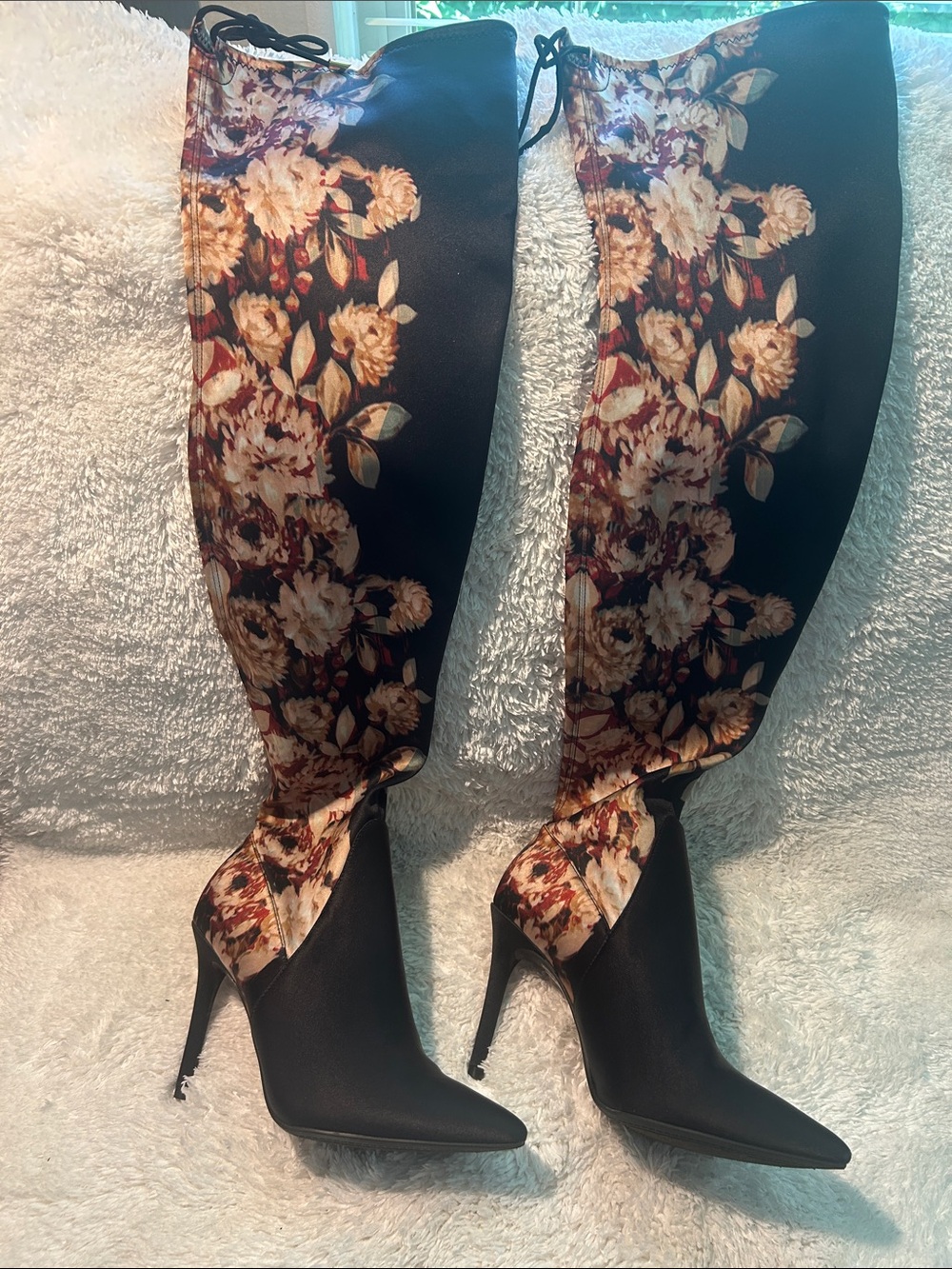 Jessica Simpson Black and Leopard Print Pointed Toe Heels